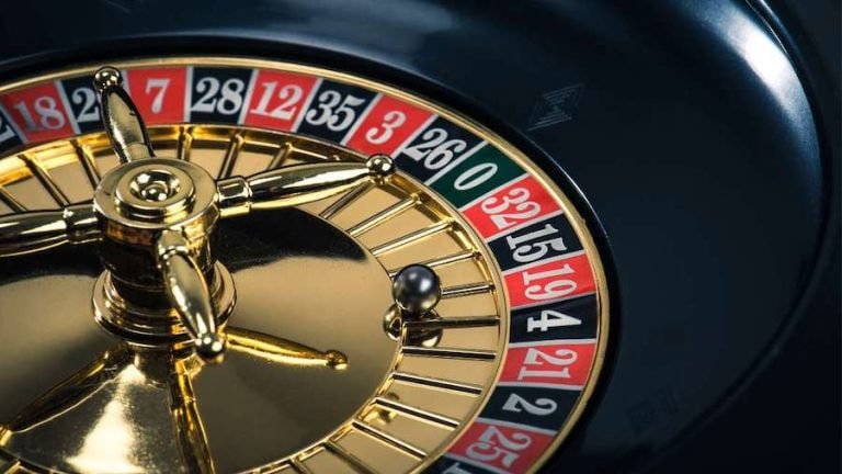 Baccarat dengan antarmuka intuitif dan peringkat pemain